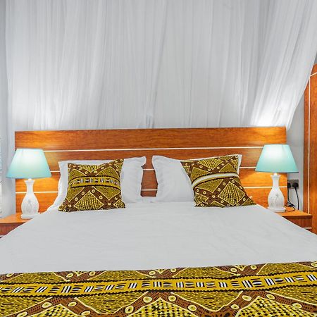 Ambrosia Heights Entebbe Hotel Kültér fotó