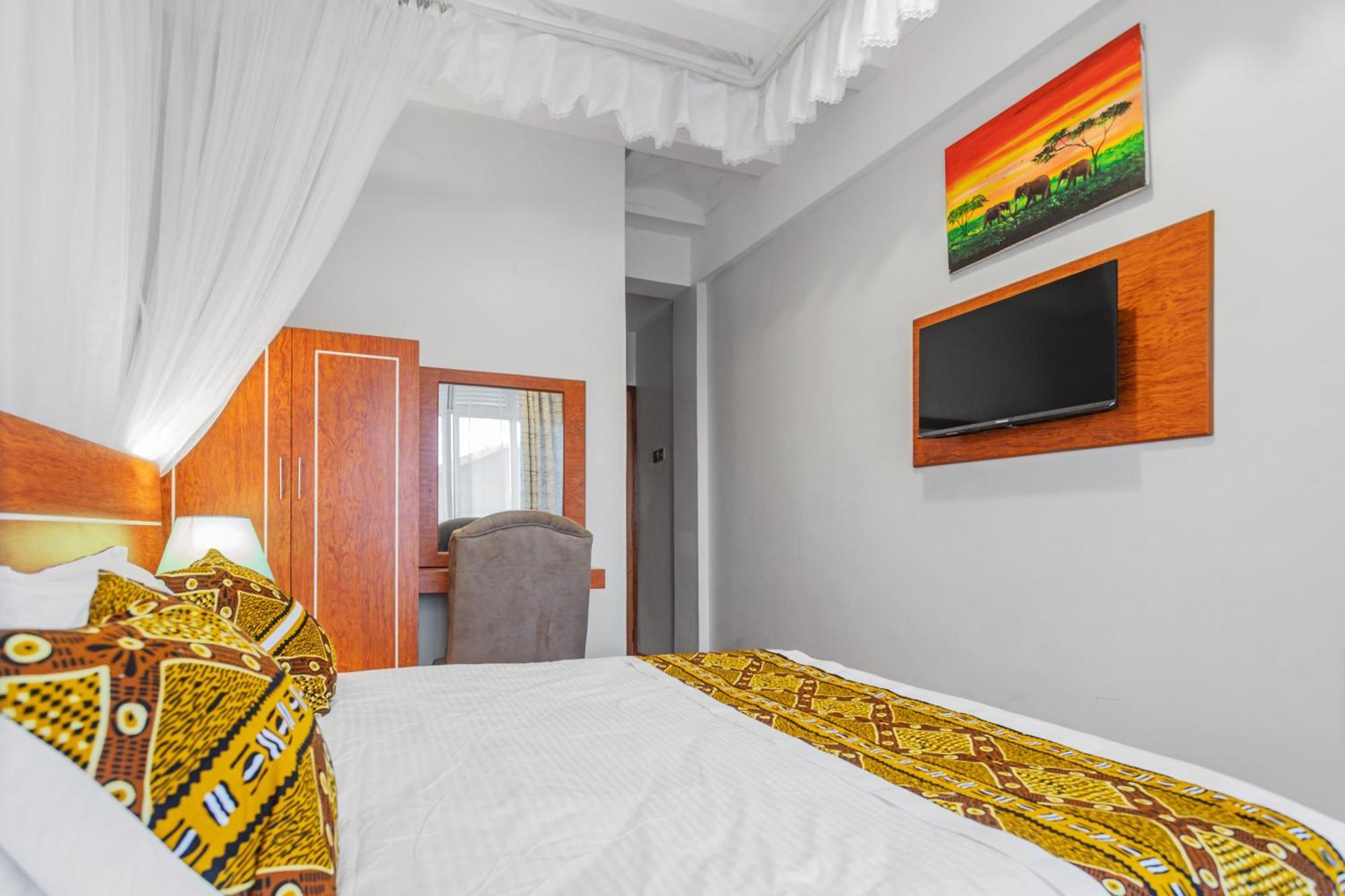 Ambrosia Heights Entebbe Hotel Kültér fotó