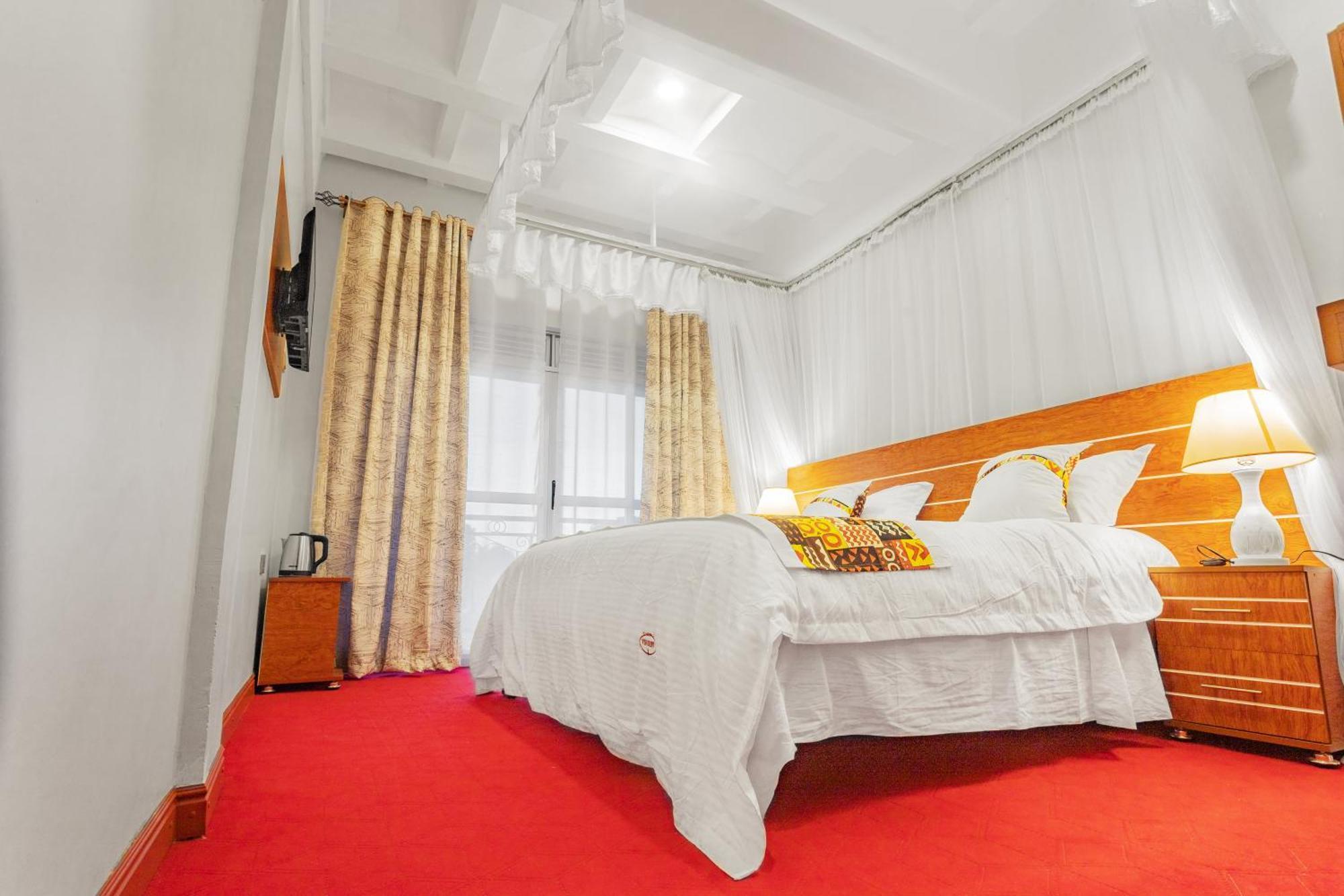 Ambrosia Heights Entebbe Hotel Kültér fotó