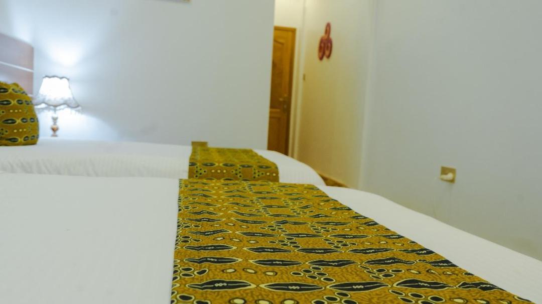 Ambrosia Heights Entebbe Hotel Kültér fotó