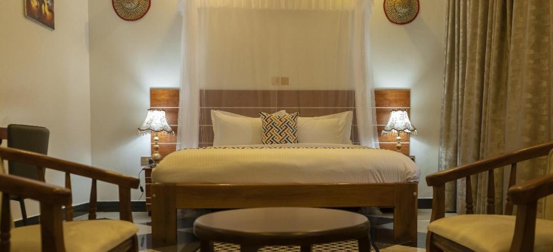 Ambrosia Heights Entebbe Hotel Kültér fotó