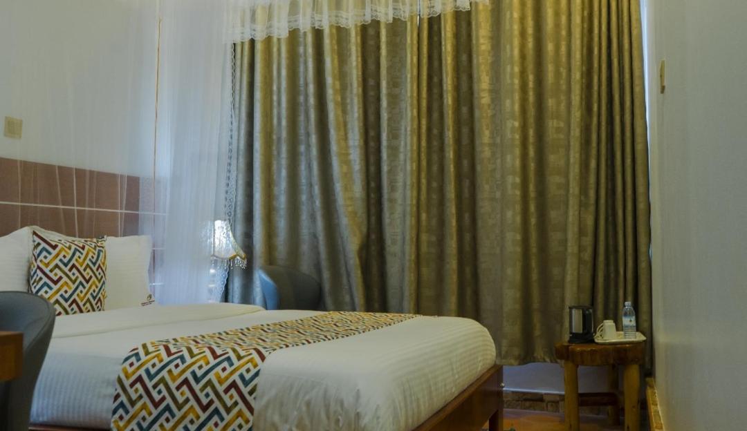 Ambrosia Heights Entebbe Hotel Kültér fotó
